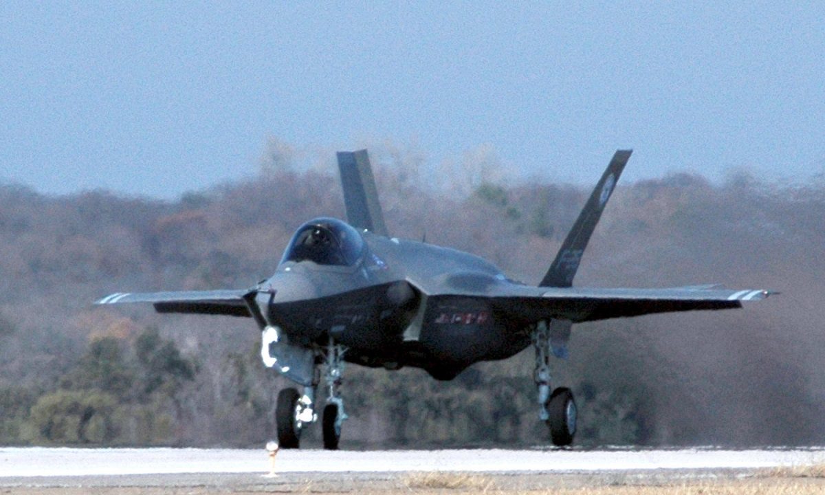 F-35: Είναι δυνατόν να τα κλείνουν όποτε θέλουν οι ΗΠΑ; - Τι λένε Ελβετία και Βέλγιο που τα αγόρασαν